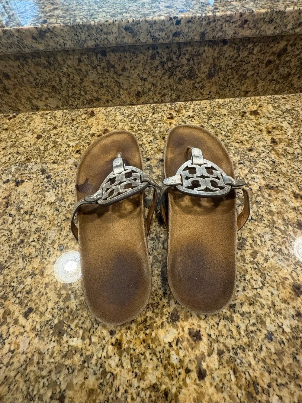 Tory Burch Miller Cloud Thong Sandals Leather Gold Metallic Natural Cork Size 9